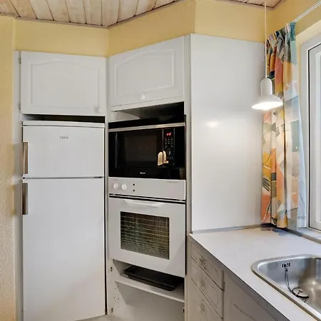 5 Bedroom Pet Friendly In Semesterbostad